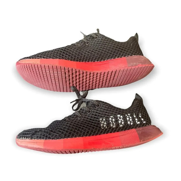 NOBULL Black Gradient Mesh Runner Sneakers Red Ombre Sole Mens 10 - Picture 10 of 12